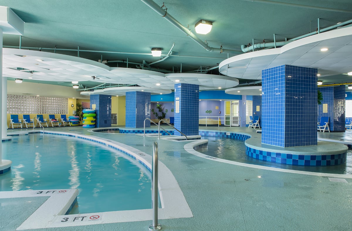 avista-indoor-pool1